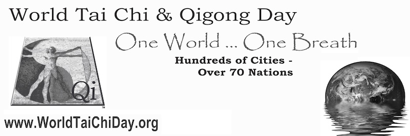 Banner des World Tai Chi QiGong Day unter dem Motto "One World... One Breath", hundreds of Cities, over 70 Nations